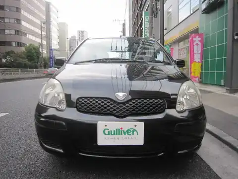 カタログ画像：ヴィッツ （VITZ） Ｕ Ｄパッケージ ビューティフルセレクション 2002年4月 TA-NCP10 1300cc ブラックマイカ 燃費18.0km / l フロント