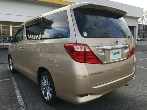 カタログ画像：アルファード （ALPHARD） ３５０Ｇ Ｌパッケージ 2008年5月 DBA-GGH25W 3500cc ベージュメタリック 燃費9.1km / l バック