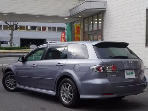 カタログ画像：アテンザスポーツワゴン （ATENZA SPORT WAGON） ２３Ｓレザーリミテッド 2004年9月 UA-GY3W 2300cc シルバーコントレイルメタリック 燃費11.6km / l バック