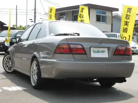 カタログ画像：アコード （ACCORD） クリーンスポーティス 1999年7月 GH-CF5 2000cc ムーンストーンシルバー・メタリック 燃費12.2km / l バック