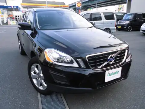 カタログ画像：ＸＣ６０ （XC60） Ｔ５ ＳＥ 2010年8月 CBA-DB4204TXC 2000cc ブラックサファイヤメタリック 燃費10.0km / l メイン（その他）