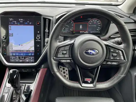 カタログ画像：レヴォーグ （LEVORG） ＳＴＩスポーツＲ 2022年11月 5BA-VNH 2400cc セラミックホワイト 燃費11.0km / l 内装