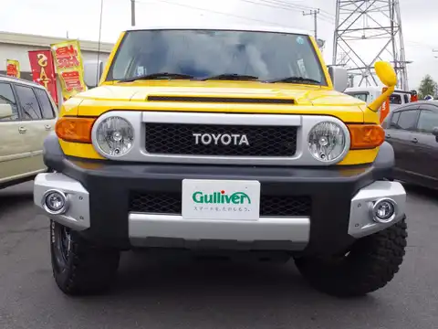 カタログ画像：ＦＪクルーザー （FJ CRUISER） オフロードパッケージ 2010年12月 CBA-GSJ15W 4000cc ツートーン イエロー 燃費8.4km / l フロント