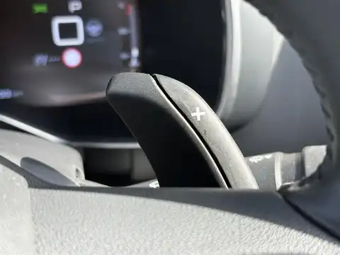 カタログ画像：Ｃ５エアクロス （C5 AIRCROSS） プラグインハイブリッド 2021年6月 3LA-C845G06H 1600cc ブラン バンキーズ 燃費16.1km / l 内装