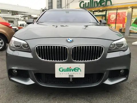 カタログ画像：５シリーズ （5 SERIES） ５２３ｉツーリング Ｍスポーツパッケージ 2010年9月 DBA-MT25 2500cc 燃費10.2km / l フロント