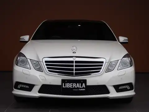 メルセデス・ベンツ,Ｅクラス,Ｅ２５０ ＣＧＩブルーエフィシェンシー アバンギャルド １２５！エディション,2011年1月