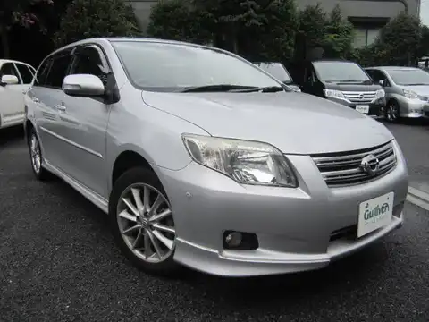 カタログ画像：カローラフィールダー （COROLLA FIELDER） １．５Ｘ エアロツアラー 2006年10月 DBA-NZE141G 1500cc シルバーメタリック 燃費18.0km / l メイン（その他）