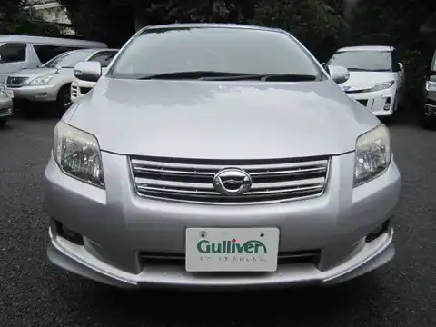 カタログ画像：カローラフィールダー （COROLLA FIELDER） １．５Ｘ エアロツアラー 2006年10月 DBA-NZE141G 1500cc シルバーメタリック 燃費18.0km / l フロント