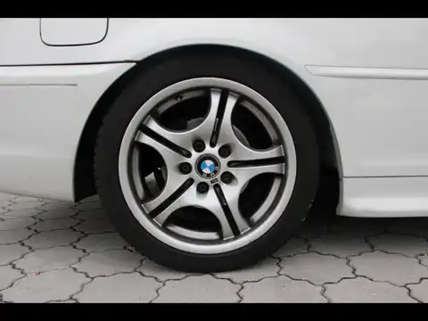 カタログ画像：３シリーズ （3 SERIES） ３１８Ｃｉ Ｍスポーツパッケージ 2006年9月 GH-BX20 2000cc 燃費13.2km / l タイヤ