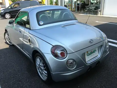 カタログ画像：コペン （COPEN） アルティメットエディションⅡ 2008年12月 ABA-L880K 660cc ＤＣ・ブライトシルバーメタリック 燃費15.2km / l バック