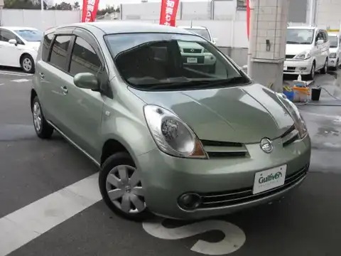 カタログ画像：ノート （NOTE） １５Ｅ ＦＯＵＲ 2005年12月 DBA-NE11 1500cc オアシスグリーン（Ｐ）orユーカリグリーン（Ｍ） 燃費16.0km / l メイン（その他）