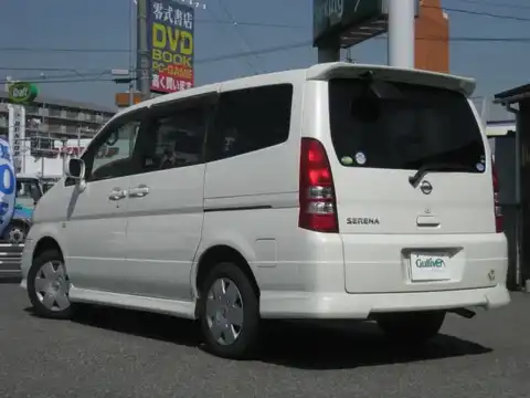 カタログ画像：セレナ （SERENA） Ｖ－Ｓ 2004年4月 CBA-TNC24 2000cc ホワイトパール（３Ｐ） 燃費10.6km / l バック