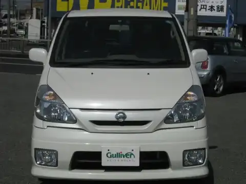 カタログ画像：セレナ （SERENA） Ｖ－Ｓ 2004年4月 CBA-TNC24 2000cc ホワイトパール（３Ｐ） 燃費10.6km / l フロント