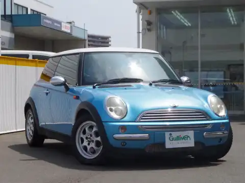 カタログ画像：ＭＩＮＩ （MINI） クーパー 2004年4月 GH-RA16 1600cc エレクトリック・ブルー・メタリック 燃費14.4km / l メイン（その他）