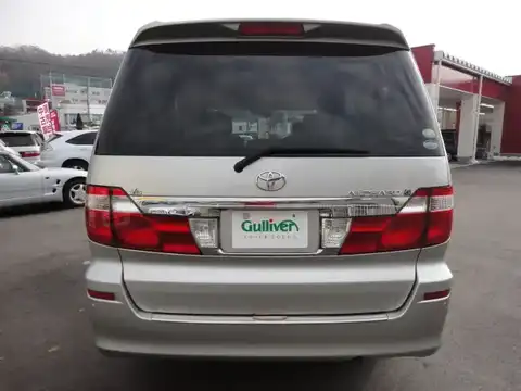 カタログ画像：アルファードＧ （ALPHARD G） ＭＸ Ｌエディション 2004年4月 TA-MNH10W 3000cc シルバーメタリック 燃費8.9km / l バック