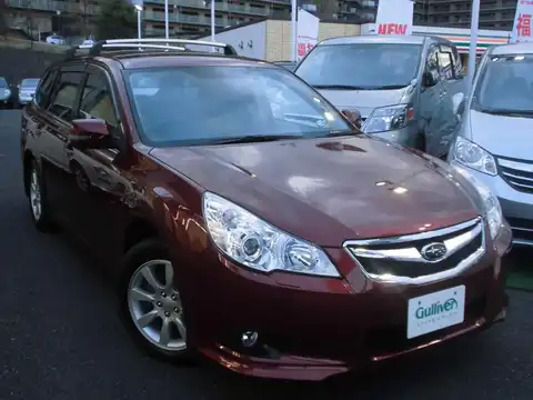 カタログ画像：レガシィツーリングワゴン （LEGACY TOURING WAGON） ２．５ｉ Ｌパッケージ 2010年5月 DBA-BR9 2500cc カメリアレッド・パール 燃費13.2km / l メイン（その他）