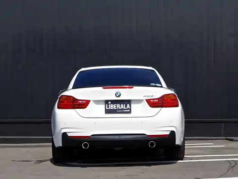 カタログ画像：４シリーズ （4 SERIES） ４３５ｉカブリオレ Ｍスポーツ 2014年2月 DBA-3R30 3000cc 燃費12.5km / l バック