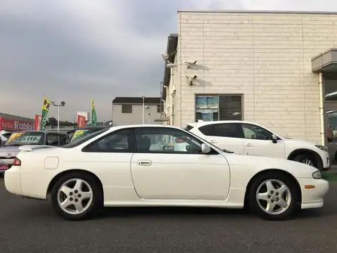 カタログ画像：シルビア （SILVIA） Ｋ’ｓ タイプＳ 電動スーパーハイキャスパッケージ 1993年10月 E-CS14 2000cc パールホワイト（３Ｐ）ｏｒパールホワイト（３Ｐ）（スーパーファインコーティング） 燃費11.4km / l 外装