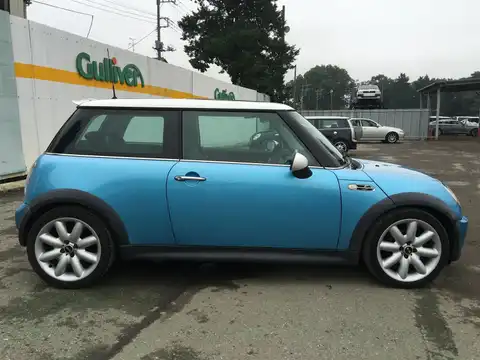 カタログ画像：ＭＩＮＩ （MINI） クーパーＳ 2002年3月 GH-RE16 1600cc エレクトリック・ブルー 燃費11.6km / l 外装