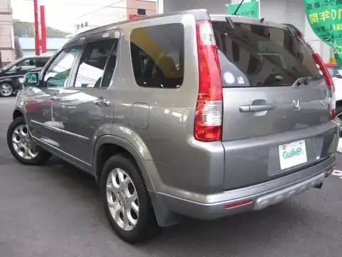 カタログ画像：ＣＲ－Ｖ （CR-V） ｉＬ－Ｄ 2005年10月 CBA-RD7 2400cc アラバスターシルバー・メタリック 燃費11.0km / l バック