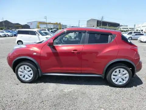 カタログ画像：ジューク （JUKE） １５ＲＸ パーソナライズパッケージ 2013年8月 DBA-YF15 1500cc パッションレッド 燃費18.0km / l 外装