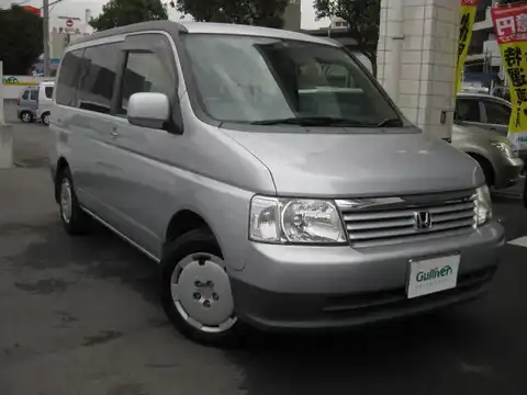 カタログ画像：ステップワゴン （STEPWAGON） Ｄ 2002年10月 LA-RF3 2000cc サテンシルバー・メタリック 燃費13.2km / l メイン（その他）