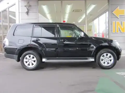 カタログ画像：パジェロ （PAJERO） エクシード プレミアムエディション 2009年12月 DBA-V93W 3000cc ブラックマイカ 外装