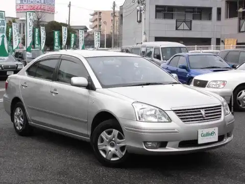 カタログ画像：プレミオ （PREMIO） １．５Ｆ Ｌパッケージ・プレミアムエディション 2004年4月 CBA-NZT240 1500cc シルバーメタリック 燃費16.4km / l メイン