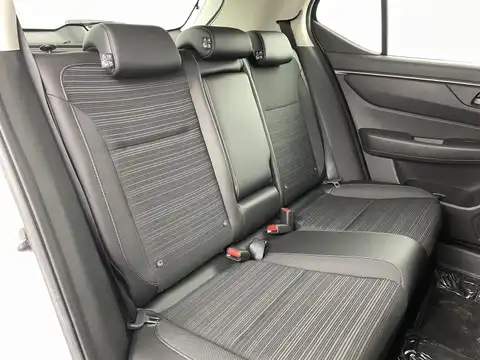 カタログ画像：ＷＲ－Ｖ （WR-V） Ｚ 2025年3月 5BA-DG5 1500cc プラチナホワイト・パール 燃費16.2km / l 内装