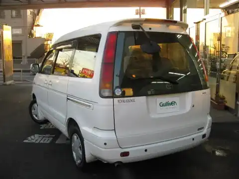 カタログ画像：タウンエースノア （TOWNACE NOAH） ロイヤルラウンジ スペーシャスルーフ ツインムーンルーフ 1998年1月 E-SR40G 2000cc ホワイト 燃費11.0km / l バック