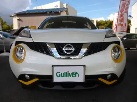 カタログ画像：ジューク （JUKE） １５ＲＸ パーソナライゼーション 2014年7月 DBA-YF15 1500cc ブリリアントホワイトパール（３Ｐ） 燃費18.0km / l フロント