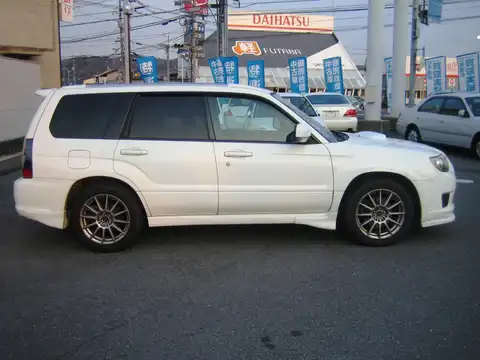 カタログ画像：フォレスター （FORESTER） クロススポーツＳエディション 2006年2月 TA-SG5 2000cc ピュアホワイト 燃費12.2km / l 外装