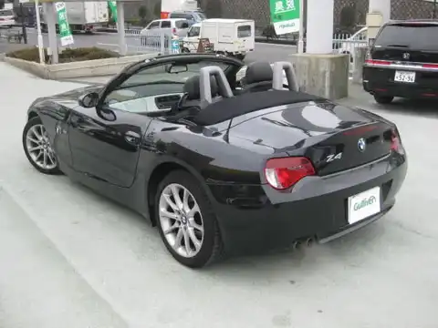 カタログ画像：Ｚ４ （Z4） ロードスター２．５ｉ 2006年4月 ABA-BU25 2500cc ブラック・サファイア（メタリック・カラー） 燃費10.2km / l バック