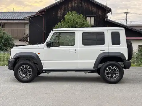 カタログ画像：ジムニー （JIMNY） ＸＧ 2025年11月 3BA-JB64W 660cc 燃費14.3km / l 外装