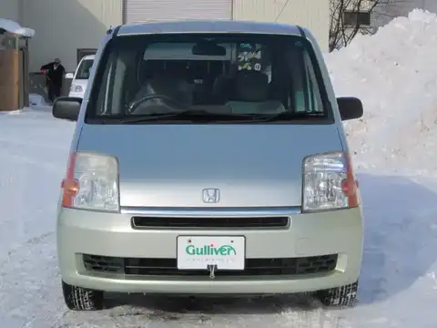 カタログ画像：モビリオ （MOBILIO） Ａ 2002年12月 LA-GB1 1500cc マスカットシルバーメタリック 燃費18.2km / l フロント