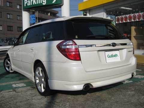 カタログ画像：レガシィツーリングワゴン （LEGACY TOURING WAGON） ２．０ｉ Ｂスポーツ ブラックインテリアセレクション 2005年12月 CBA-BP5 2000cc アークティックホワイト・パール 燃費14.0km / l バック