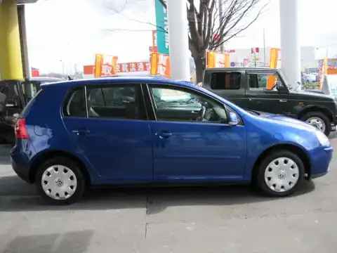 カタログ画像：ゴルフ （GOLF） Ｅ 2005年10月 GH-1KBLP 1600cc レーザーブルーパールエフェクト 燃費12.8km / l 外装