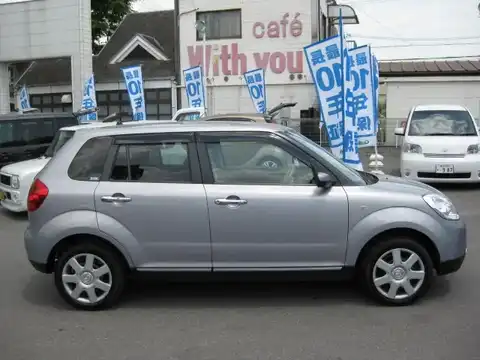 カタログ画像：ベリーサ （VERISA） Ｌ 2006年8月 DBA-DC5R 1500cc モイストシルバーメタリック 燃費17.2km / l 外装