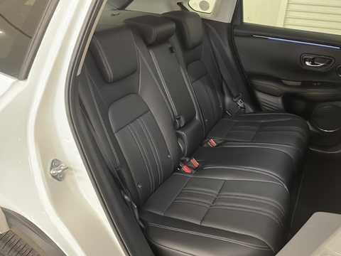カタログ画像：ＺＲ－Ｖ （ZR-V） ｅ：ＨＥＶ Ｚ 2023年4月 6AA-RZ6 2000cc プラチナホワイト・パール 燃費21.5km / l 外装