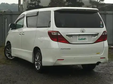 カタログ画像：アルファード （ALPHARD） ２４０Ｓ プライムセレクションⅡ 2010年4月 DBA-ANH25W 2400cc ゴールドパールクリスタルシャイン 燃費10.4km / l バック