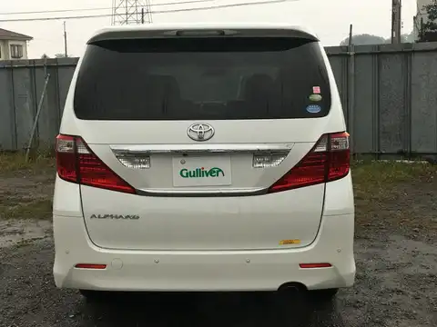 カタログ画像：アルファード （ALPHARD） ２４０Ｓ プライムセレクションⅡ 2010年4月 DBA-ANH25W 2400cc ゴールドパールクリスタルシャイン 燃費10.4km / l バック