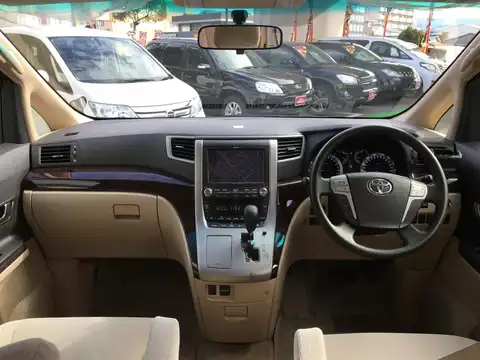 カタログ画像：アルファード （ALPHARD） ２４０Ｘ 2014年4月 DBA-ANH25W 2400cc シルバーメタリック 燃費10.4km / l 内装