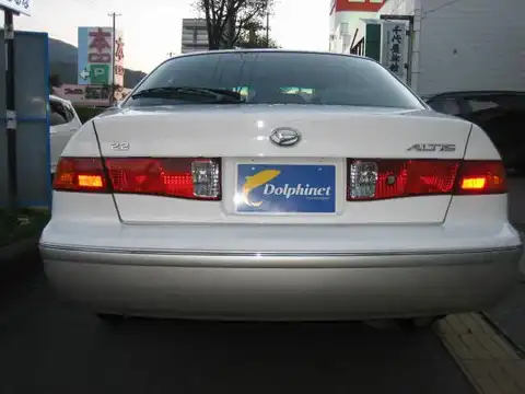 カタログ画像：アルティス （ALTIS） ２．２ ＳＬパッケージ 2000年3月 GF-SXV20N 2200cc スーパーホワイトⅡ 燃費10.2km / l バック