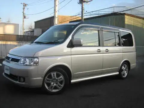 カタログ画像：ステップワゴン （STEPWAGON） ２４Ｌ 2004年1月 CBA-RF7 2400cc マーブルベージュ・パール 燃費11.2km / l メイン（その他）