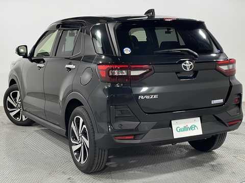 カタログ画像：ライズ （RAIZE） Ｚ 2024年11月 5AA-A202A 1200cc ブラックマイカメタリック 燃費28.0km / l バック