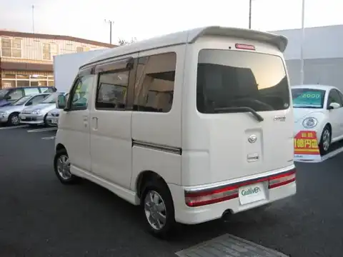 カタログ画像：アトレーワゴン （ATRAI WAGON） カスタムターボＲＳ 2006年11月 TA-S330G 660cc オフホワイト 燃費14.0km / l バック