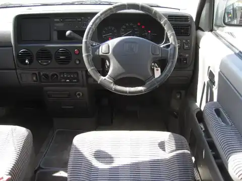 カタログ画像：ステップワゴン （STEPWAGON） Ｗ フィールドデッキ ポップアップシート 2000年8月 GF-RF2 2000cc 燃費10.2km / l 内装