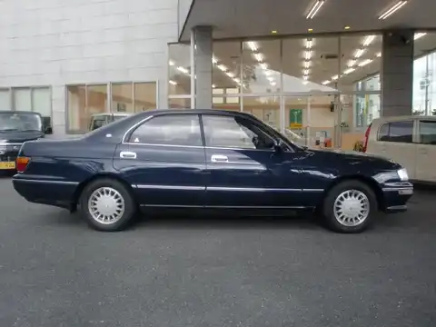 トヨタ,クラウン,ロイヤルサルーン エレクトロマルチビジョン装着車,1991年10月