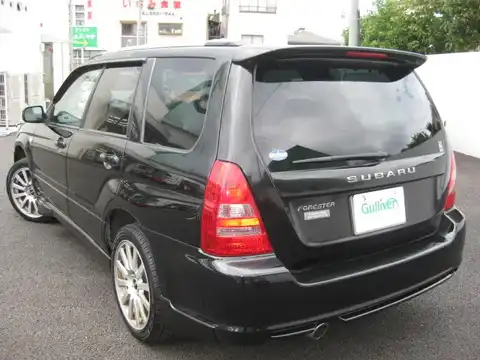 カタログ画像：フォレスター （FORESTER） クロススポーツ２．０ｉ 2003年7月 TA-SG5 2000cc ブラックトパーズ・マイカ 燃費12.2km / l バック