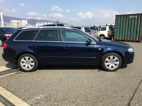 カタログ画像：Ａ４アバント （A4 AVANT） ２．０アトラクション 2006年7月 GH-8EALT 2000cc ディープシーブルーパールエフェクト 燃費10.8km / l 外装